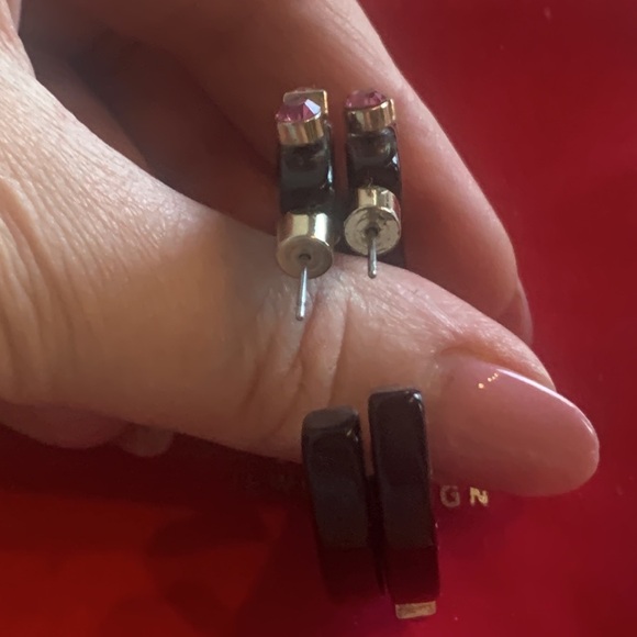 Smith & Co. Earrings - Picture 5 of 6